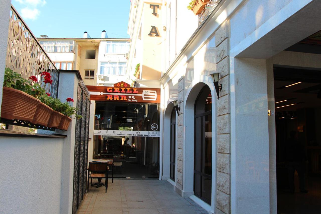 سوخومي Leon Boutique Hotel المظهر الخارجي الصورة