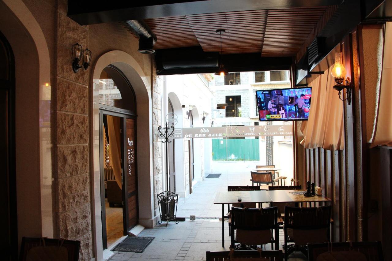 سوخومي Leon Boutique Hotel المظهر الخارجي الصورة