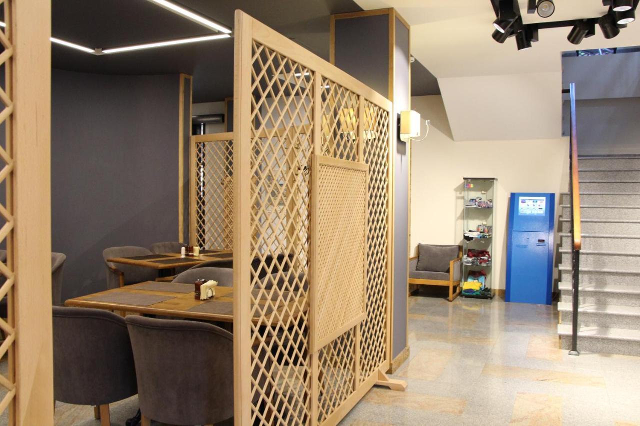 سوخومي Leon Boutique Hotel المظهر الخارجي الصورة