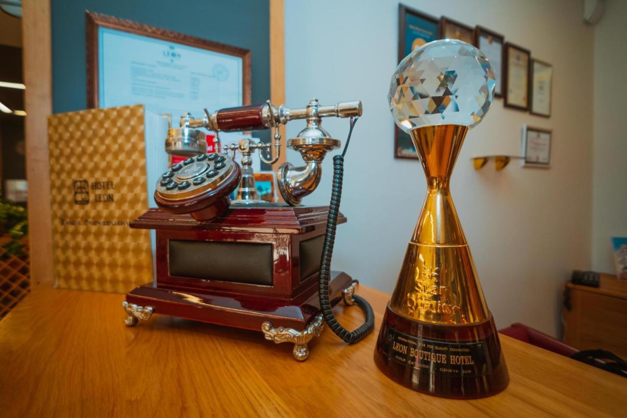 سوخومي Leon Boutique Hotel المظهر الخارجي الصورة