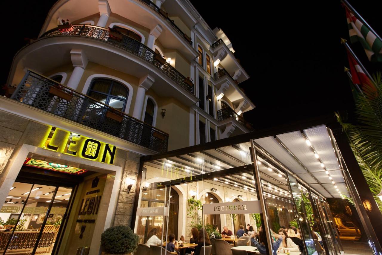 سوخومي Leon Boutique Hotel المظهر الخارجي الصورة